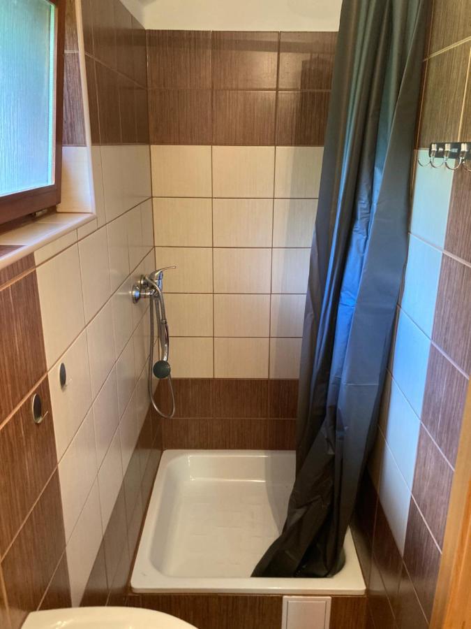 Pyramida Villa Nasavrky Екстериор снимка